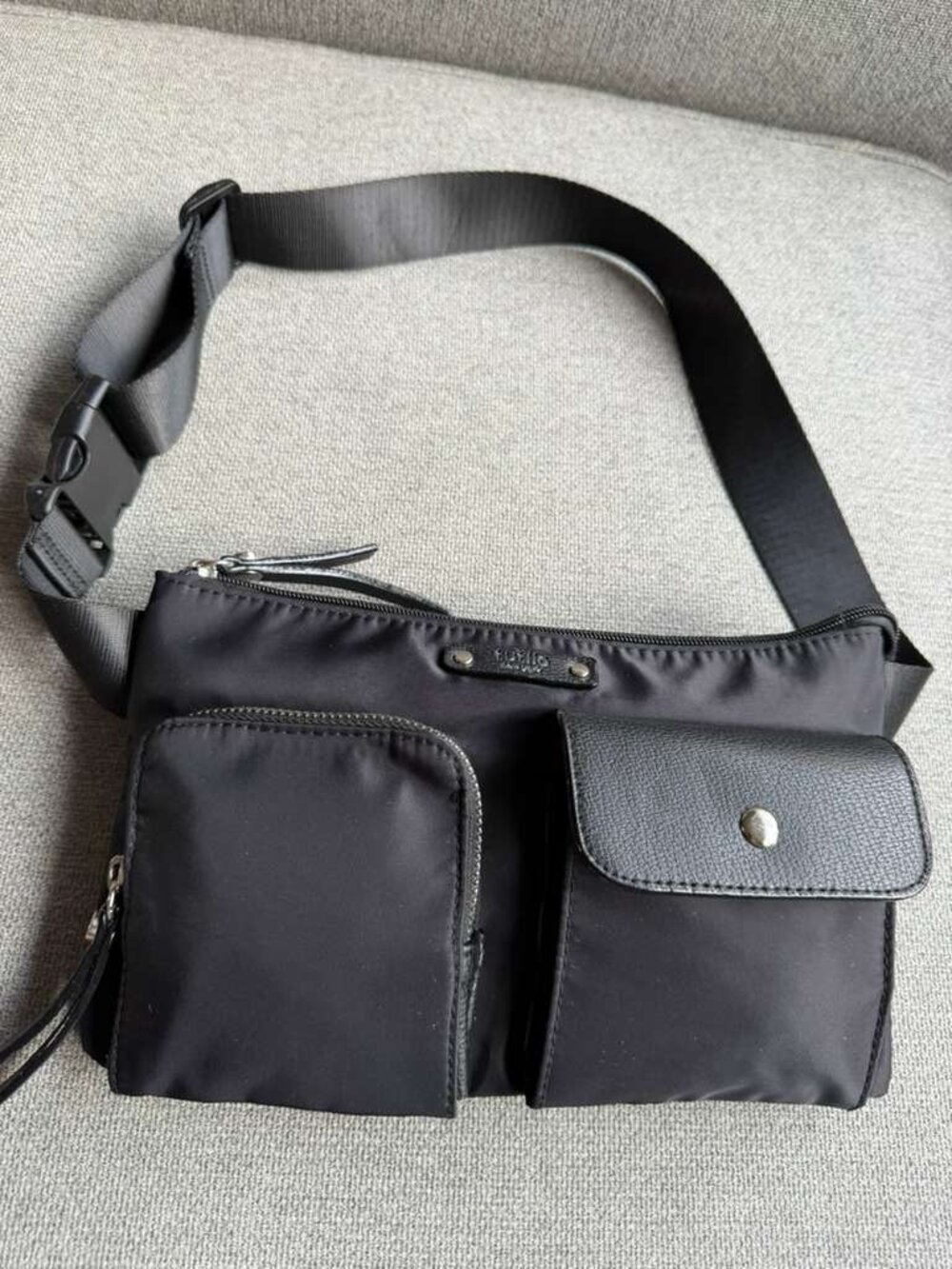 Tutilo New York Carry the Day Multi-Pocket